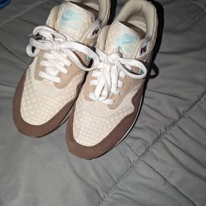 Nike crepe hemp mint brown air max 1